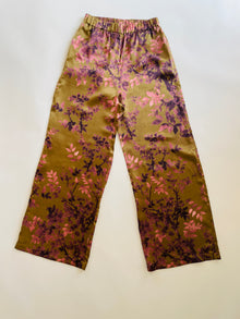  Giorgio Armani: Silk GODDESS pants