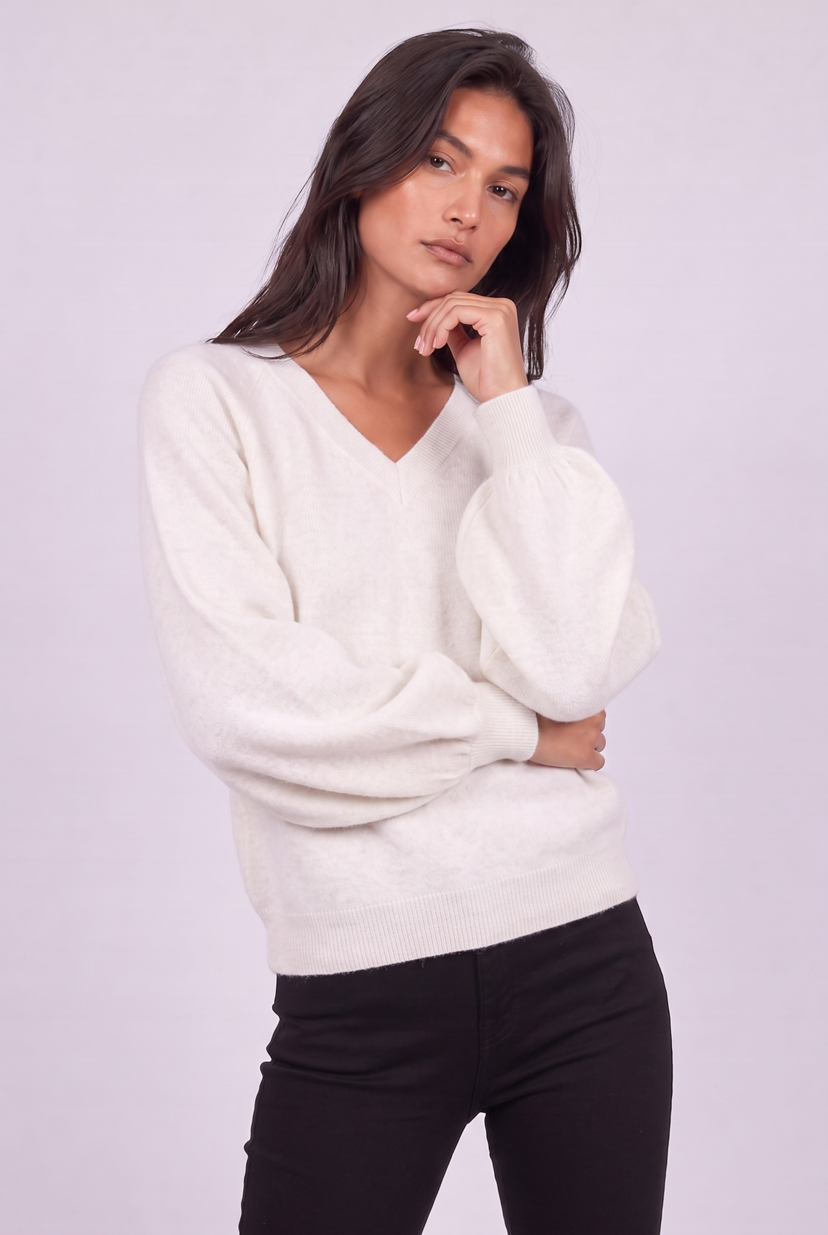 Kašmírový top CELESTE offwhite na modelce