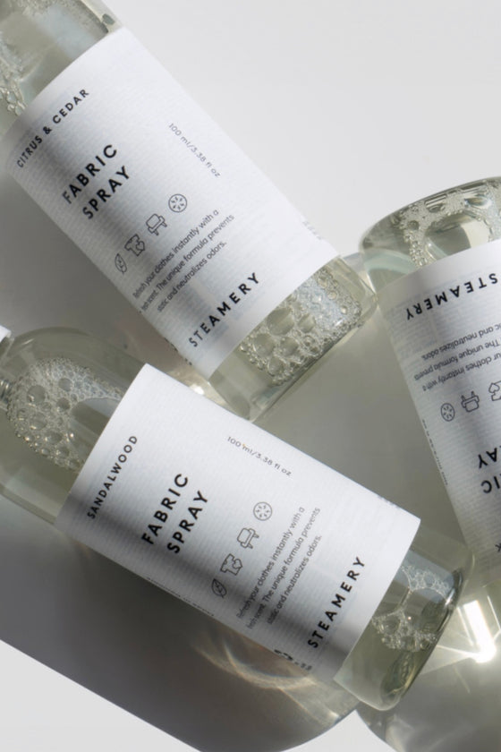 Osvěžující sprej na oděvy Rose & Musk