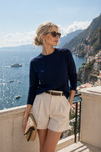 FIRST LOVE - kašmírový svetr s kulatým výstřihem navy blue