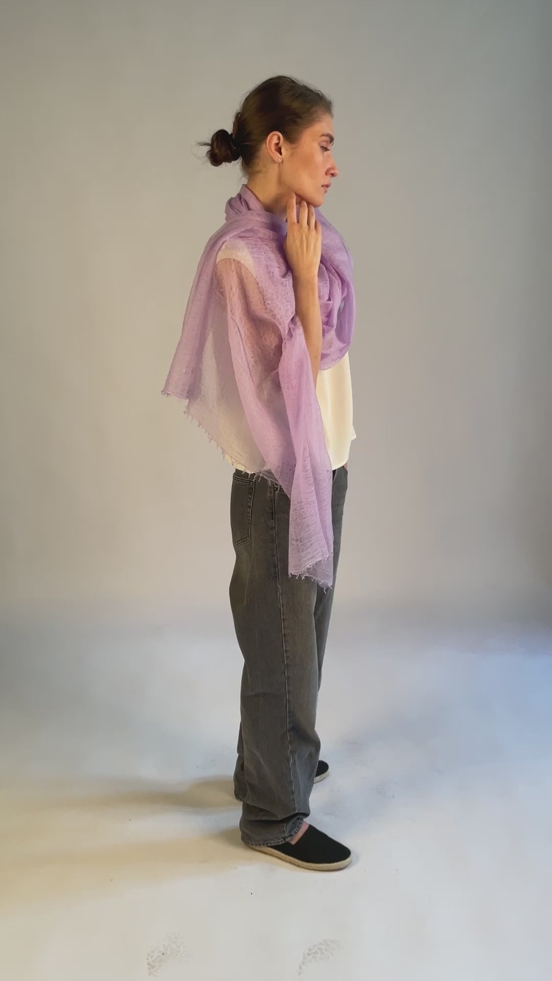 Ultralehká šála Sagarmatha z baby kašmíru Purple