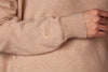 Kašmírový svetr s moravskou výšivkou béžový kulatý výstřih CHRPEČKA