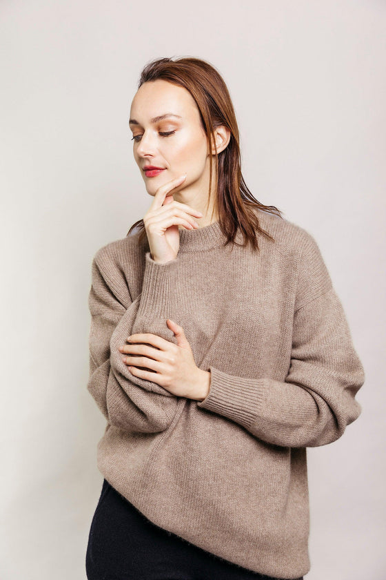 Oversize kašmírový svetr s kulatým výstřihem organic hnědý - JUSTLOVE